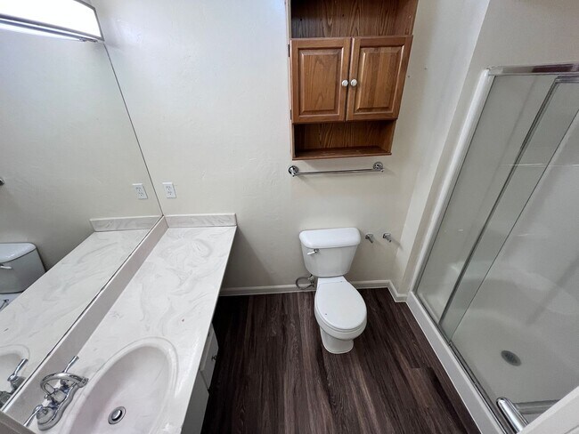 Building Photo - 7130 E 30th St