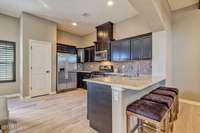 Building Photo - 12934 Terrington Ave