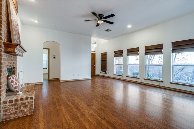 Building Photo - 7586 St Stephen's Square