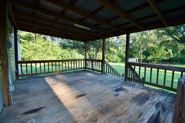 Building Photo - 3 Bedroom 2 Bath Mobile Home in Choudrant