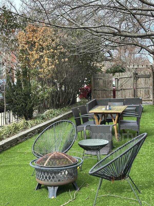 Building Photo - 1219 Q St NW