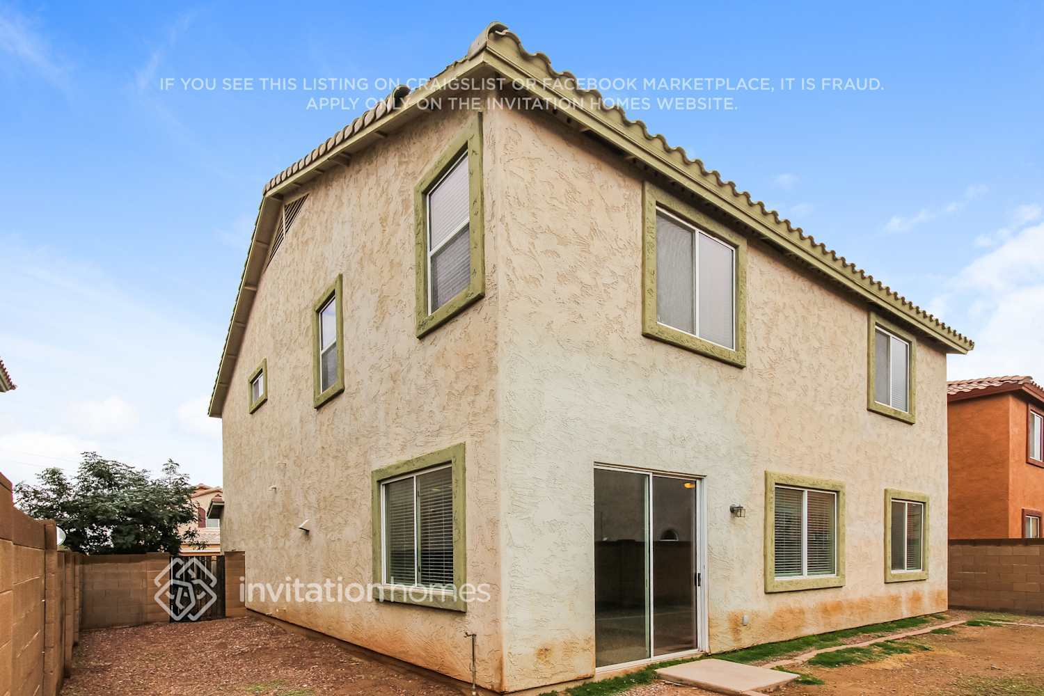 Building Photo - 4825 W Ellis St