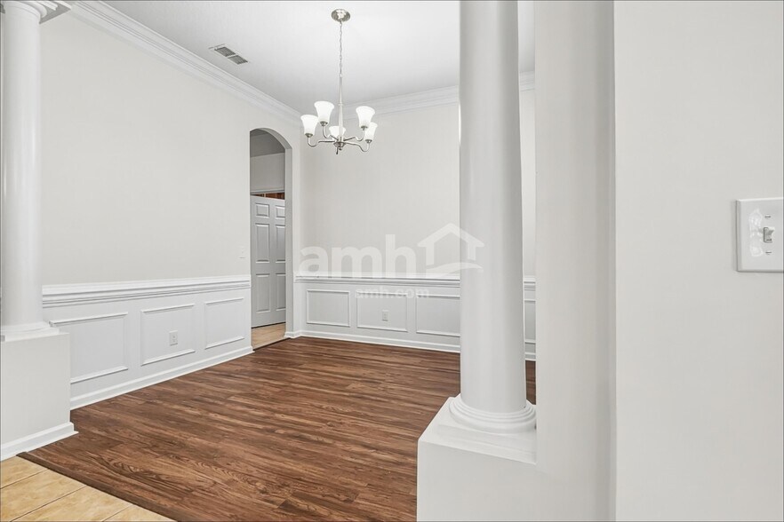 Building Photo - 1582 Sailmaker Ln