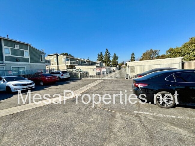 Building Photo - 926 W Philadelphia St