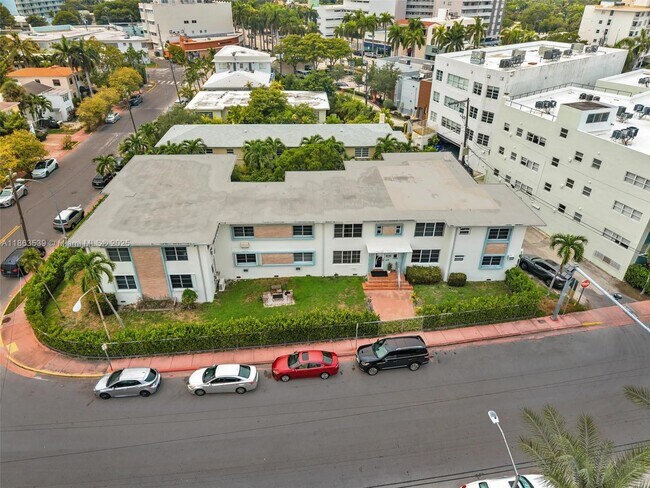 Building Photo - 4010 Meridian Ave