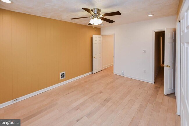 Building Photo - 2509 Christian St