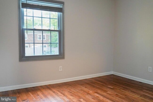 Building Photo - 8414 Penshurst Dr