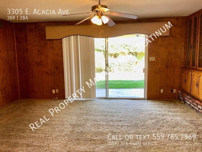 Building Photo - 3305 E Acacia Ave