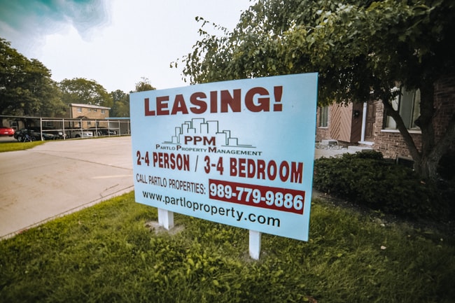 Building Photo - 1200 W Campus Dr