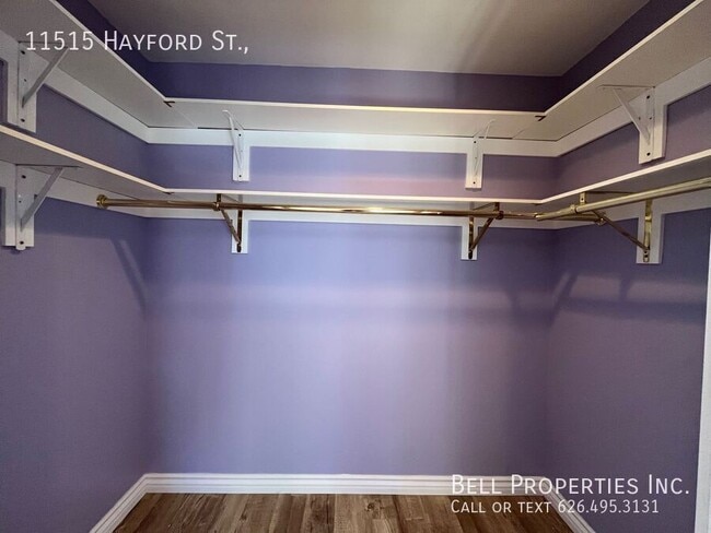 Building Photo - 11515 Hayford St