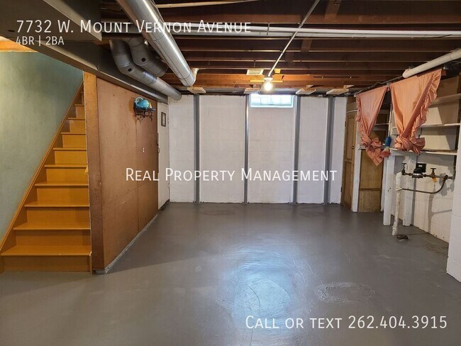 Building Photo - 7732 W Mt Vernon Ave