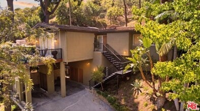 Building Photo - 2065 Outpost Dr