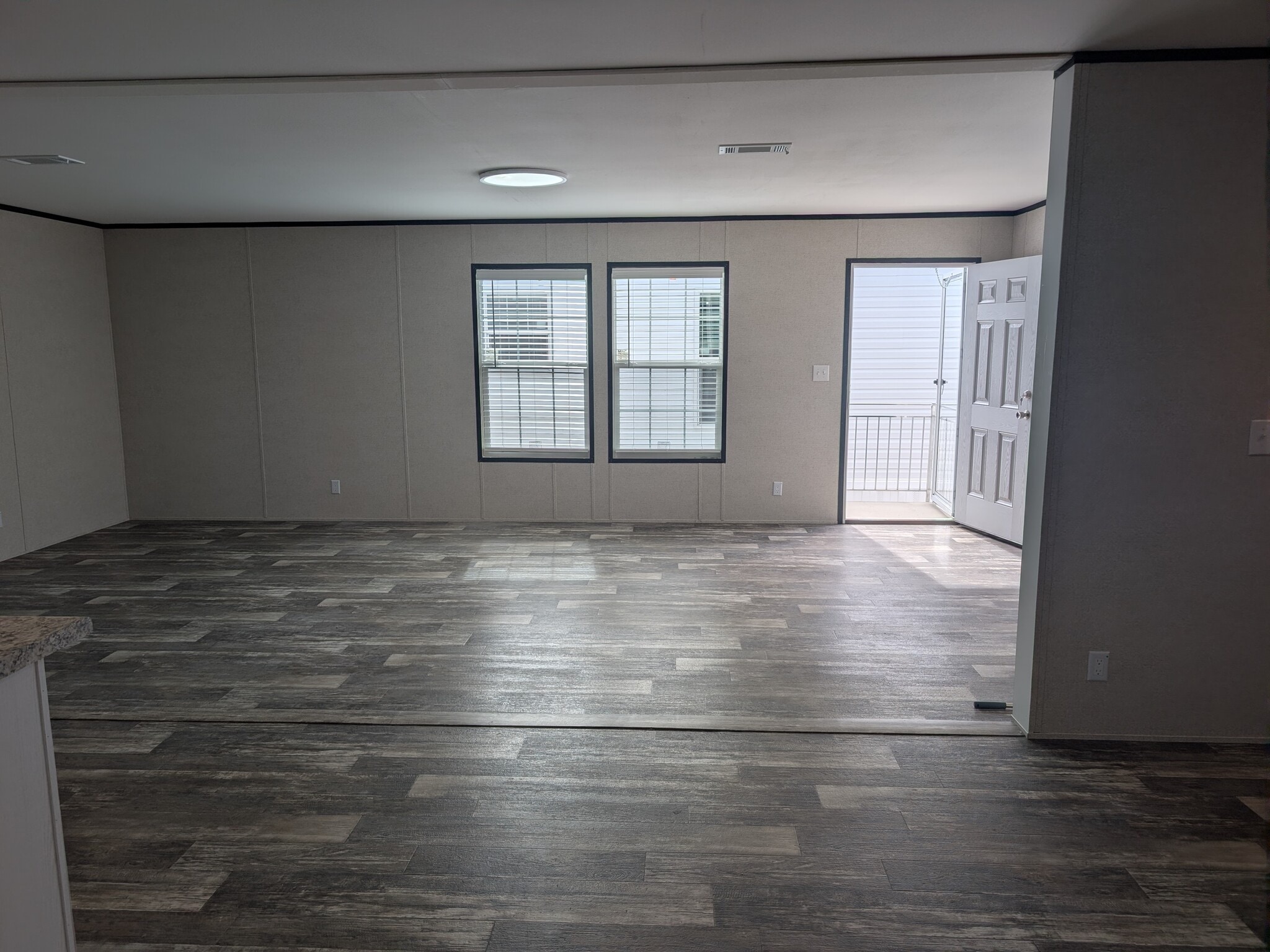 Building Photo - 3051 SW 50th St