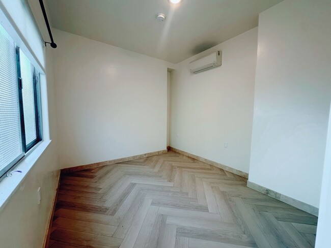 Building Photo - Upgraded 3 Bed / 2 Bath on Fire Mountain