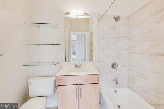 Building Photo - 500 M St NW