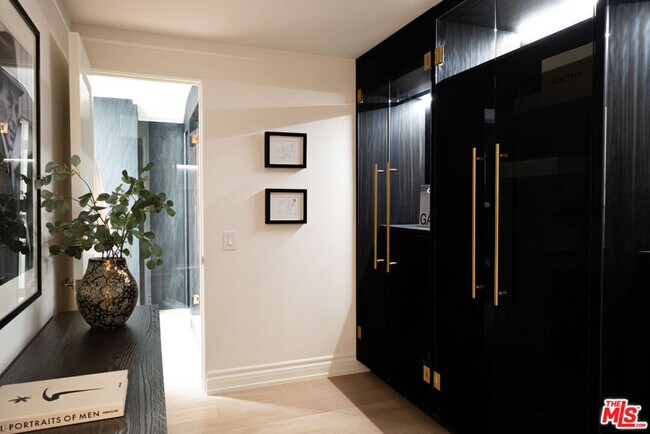 Building Photo - 1121 Tower Rd