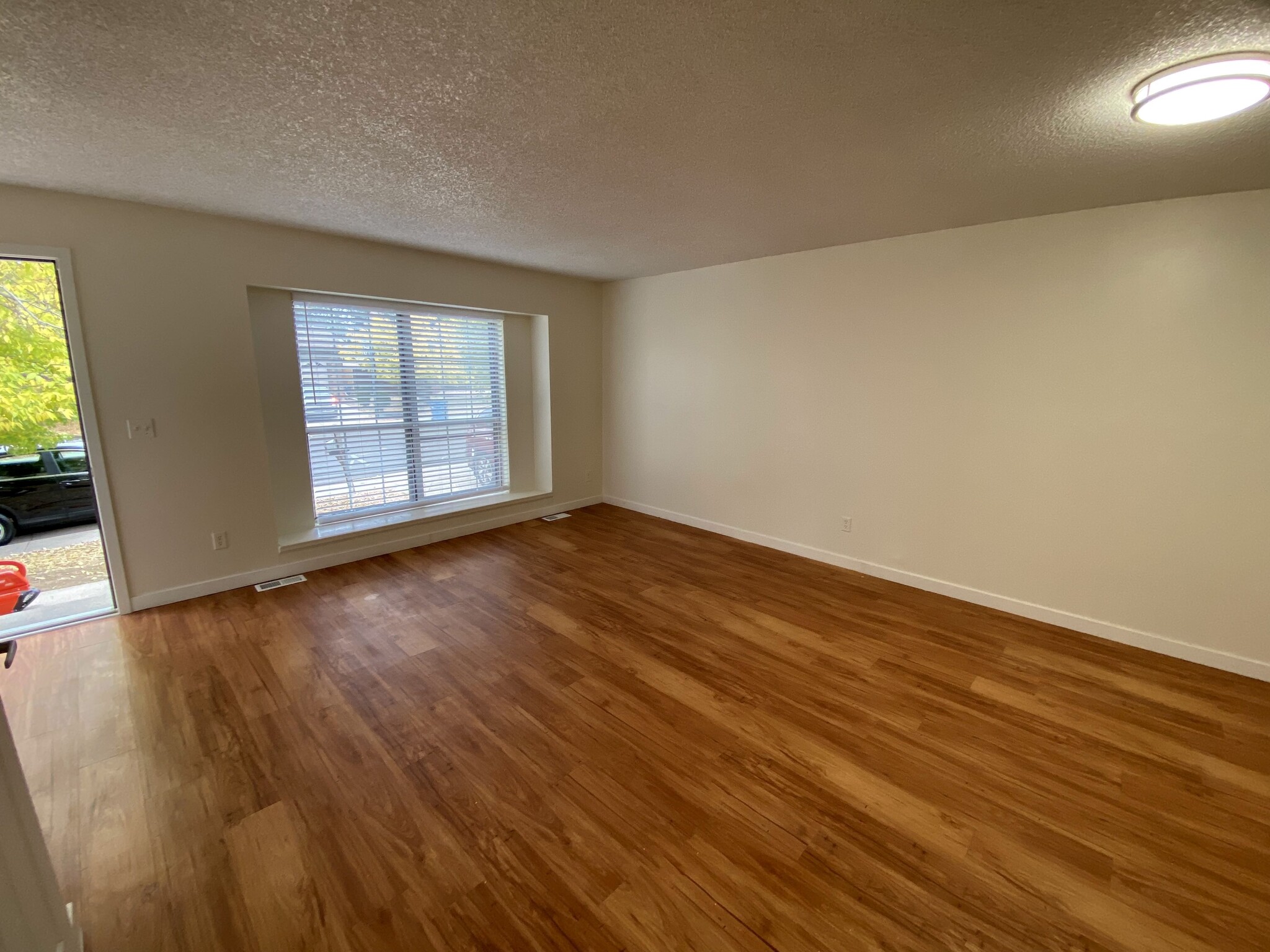 Building Photo - 18159 E Asbury Dr