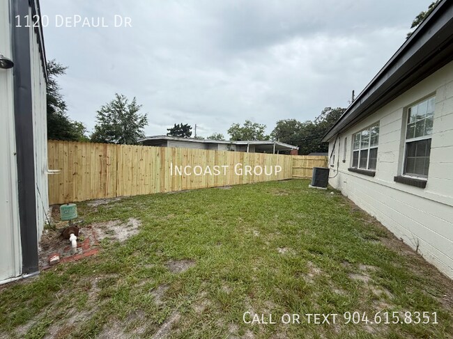 Building Photo - 1120 De Paul Dr