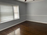 Building Photo - 8411 S Elizabeth St