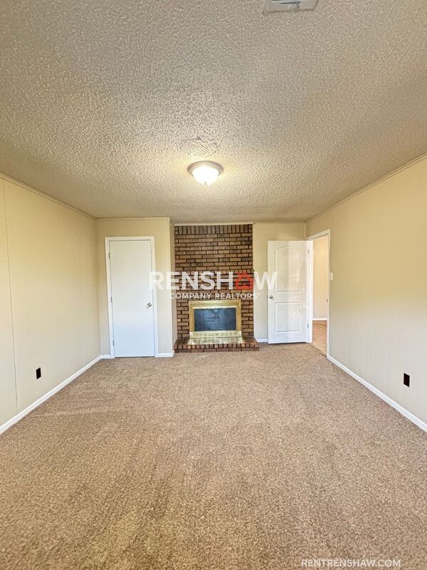 Building Photo - 2203 Goldbrier Ln