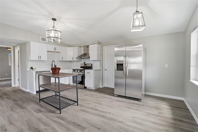 Building Photo - 4021 Eagle Nest Dr