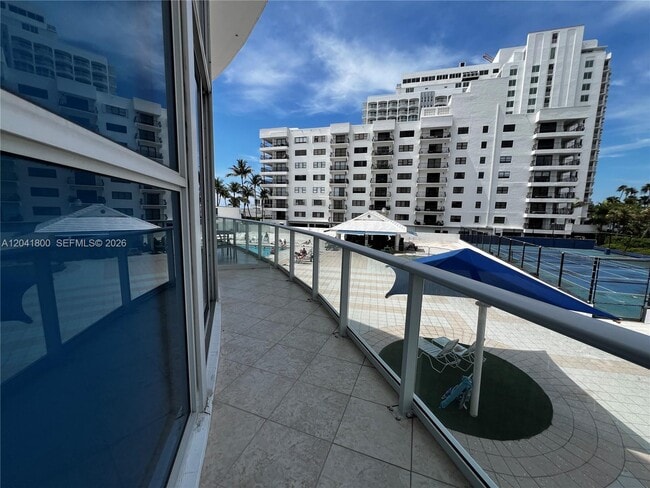 Building Photo - 5445 Collins Ave