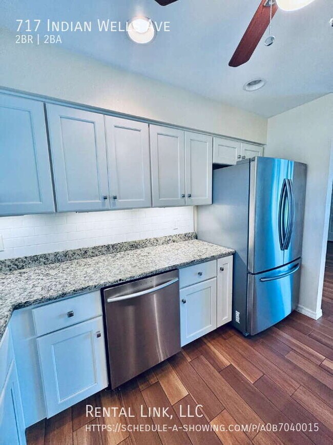 Building Photo - 717 Indian Wells Ave