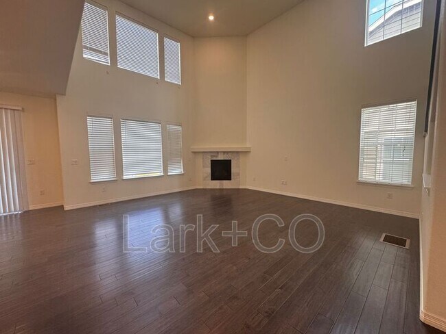 Building Photo - 629 Sundance Cir