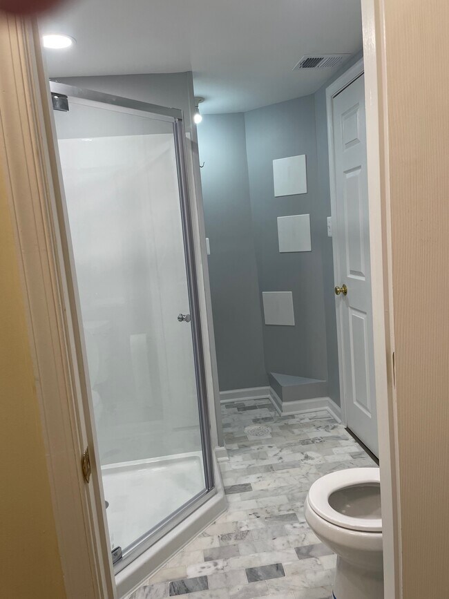 Building Photo - 14369 Newbern Loop