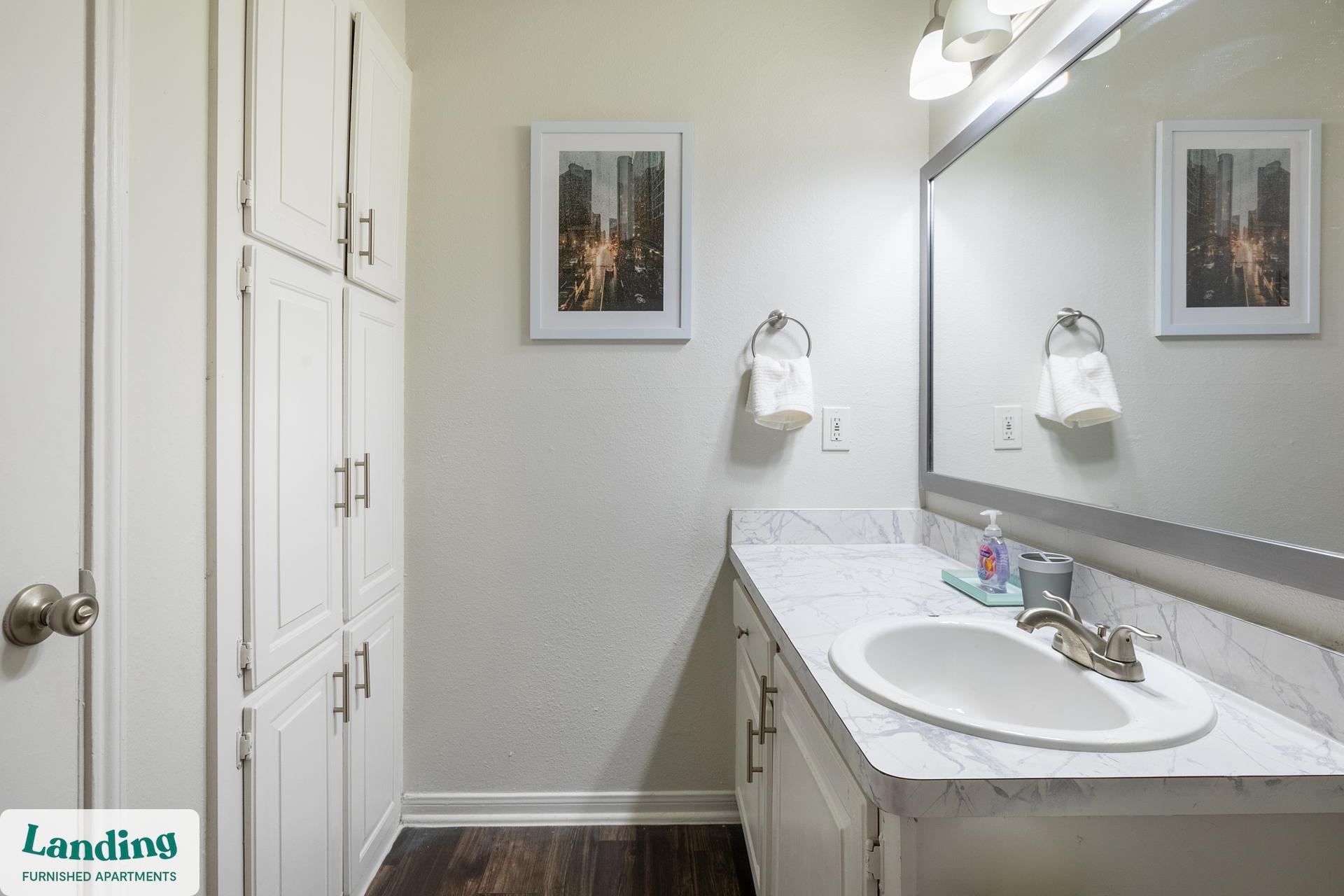 Building Photo - 1408 Teasley Ln