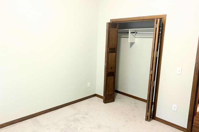 Building Photo - New Ranch Style 2 Bed 2 Bath Townhome