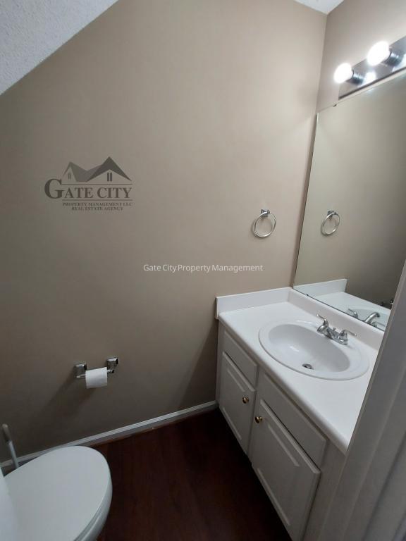 Building Photo - 3983 Elizabeth Glen Way