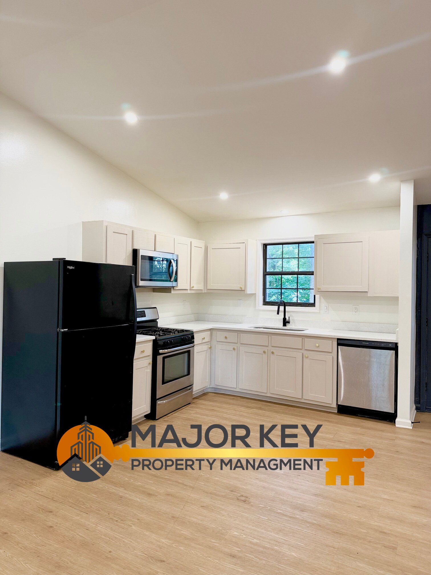 Building Photo - 4555 Sugarloaf Pky