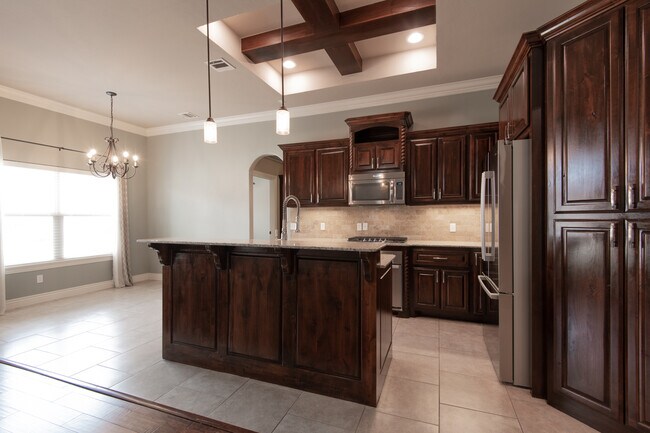 Building Photo - 2124 New Brook Dr