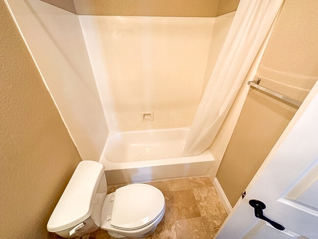 Building Photo - 3096 Sterling Ridge Cir