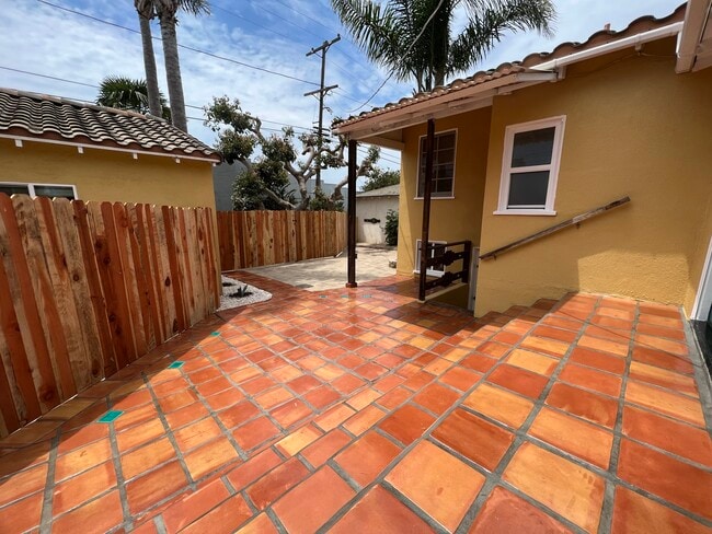 Back of house - 8047 Campion Dr