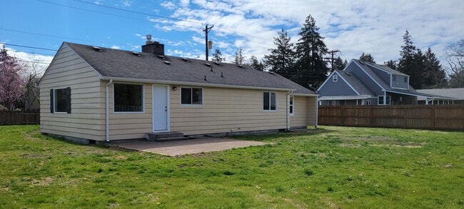 Building Photo - 6207 Wildaire Rd SW