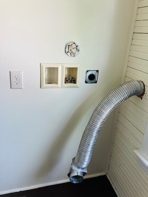 Building Photo - 414 Lovell St