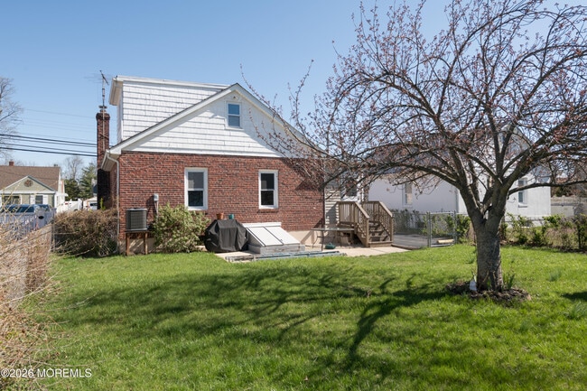 Building Photo - 166 Morningside Ave