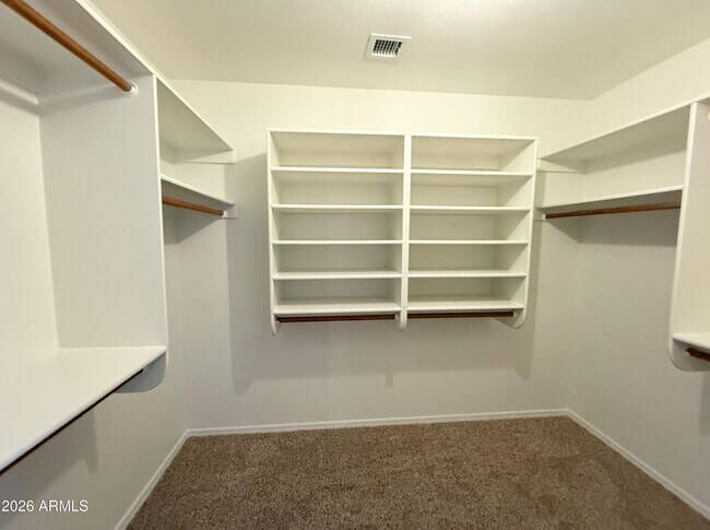 Building Photo - 15429 S 45th Pl