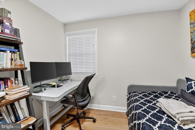 Building Photo - 3934 Stone Gate Dr