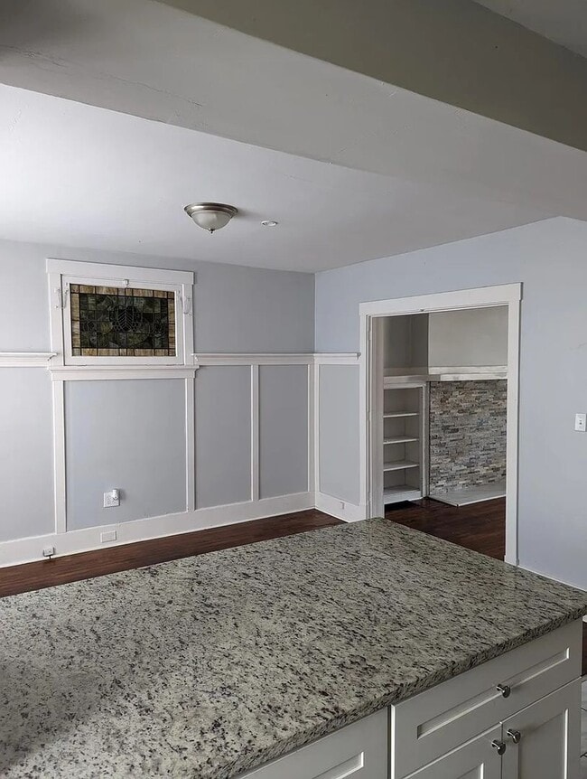 Building Photo - Available 8/7/26 – Charming 3 Bedroom Home in Brookline | $1,650/Month