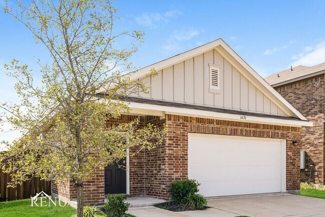 Building Photo - 6670 Charleston Dr