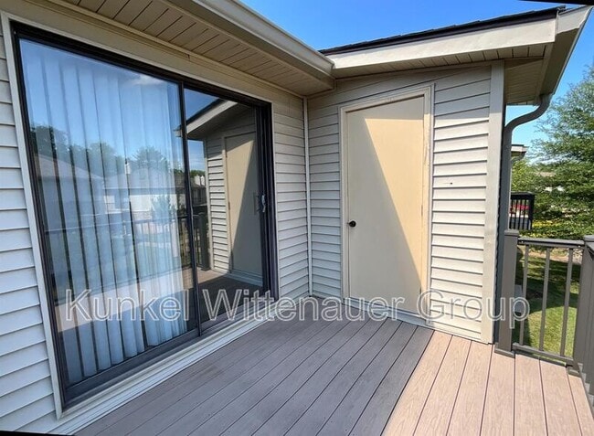 Building Photo - 257 Eagle Ridge