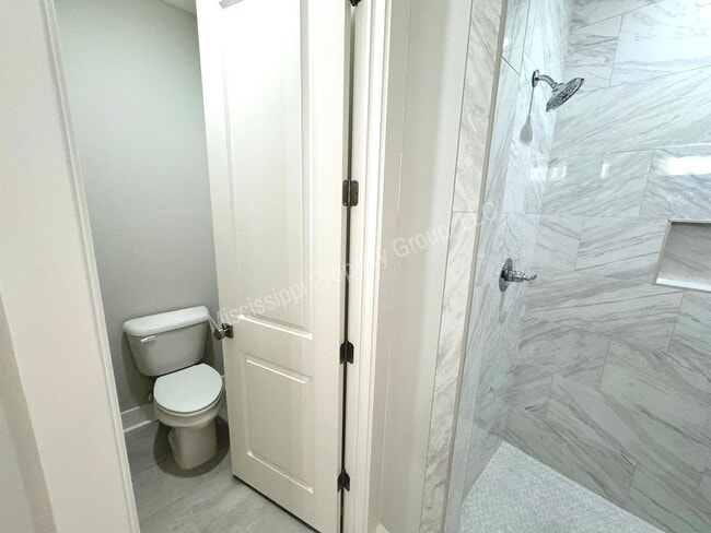 Building Photo - 3BD/3.5BA FOR RENT IN THE RESERVE