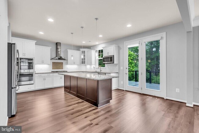 Building Photo - 40578 Sculpin Ct
