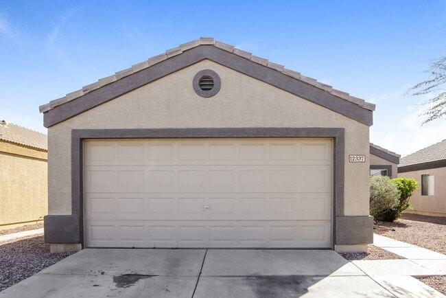 Building Photo - 12337 W Rosewood Dr