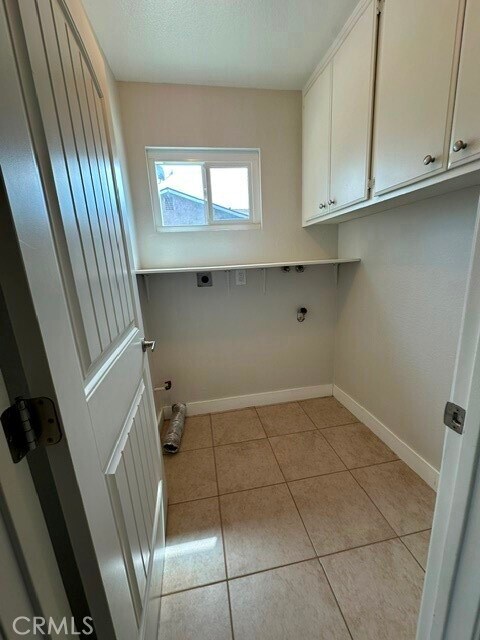 Building Photo - 26286 Topanga Way