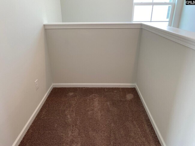 Building Photo - 386 Keeble Dr