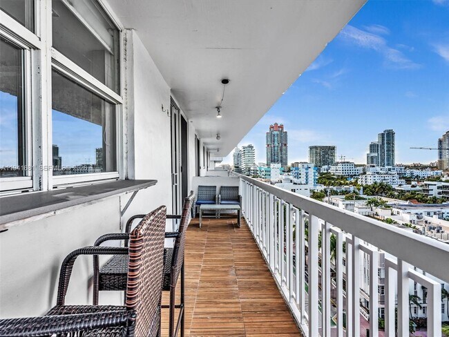 Building Photo - 401 Ocean Dr